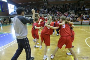 Državno prvenstvo starejših pionirk v košarki - finalni turnir