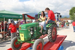 1. mednarodno srečanje starih traktorjev in stare kmetijske tehnike
