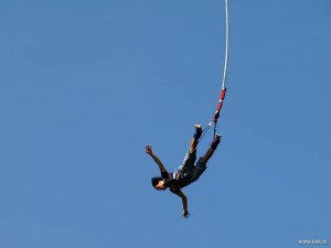 Bungee jumping