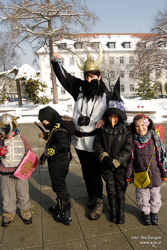 foto_tea_derguti_ksk_stojnica_pust _11_.jpg