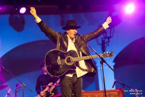 Koncert: Vlado Kreslin in Beltinška banda