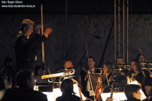 2004-06-19-festival_carniola_traviata