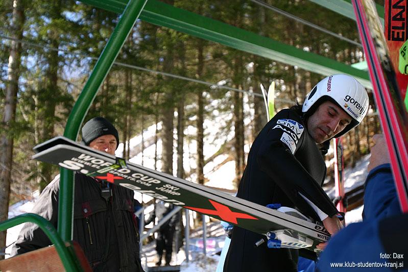 Vzpon za uradni trening pred kvalifikacijami.